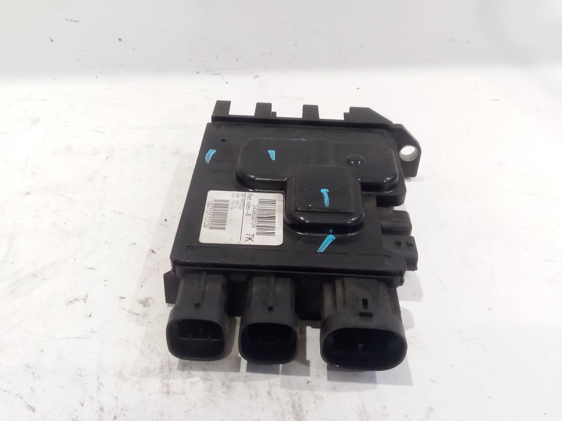 caja_reles_fusibles_243800010r_renault_scenic_iii_jz0_1_1_2_tce