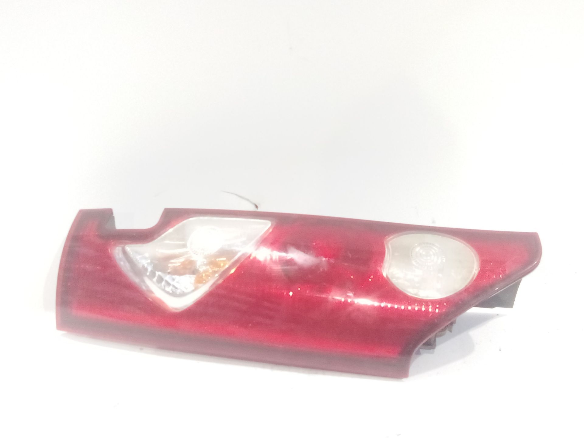 piloto_trasero_izquierdo_8200419949_renault_kangoo_grand_kangoo_ii_kw0_1_1_5_dci_70_kw0v_kw0a