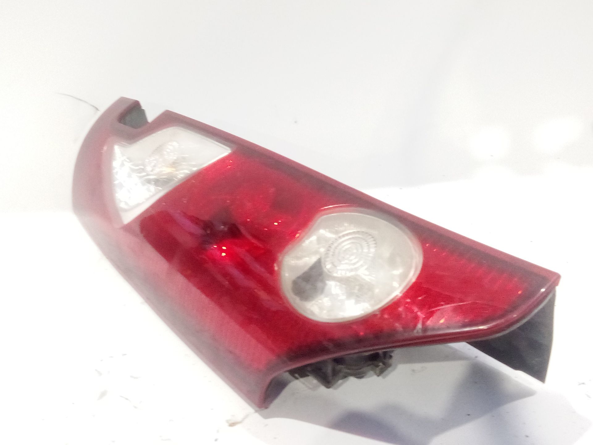 piloto_trasero_izquierdo_8200419949_renault_kangoo_grand_kangoo_ii_kw0_1_1_5_dci_70_kw0v_kw0a