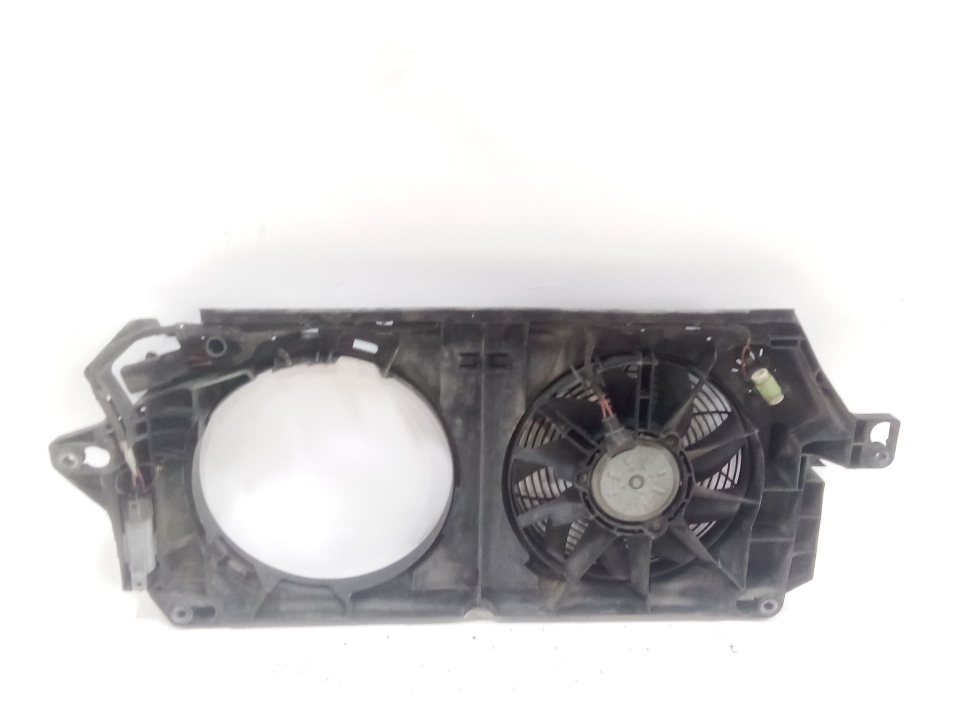 electroventilador_9065000493_mercedes_benz_sprinter_5_t_caja_chasis_b906_516_cdi_906_153_906_155_906_253_906_255