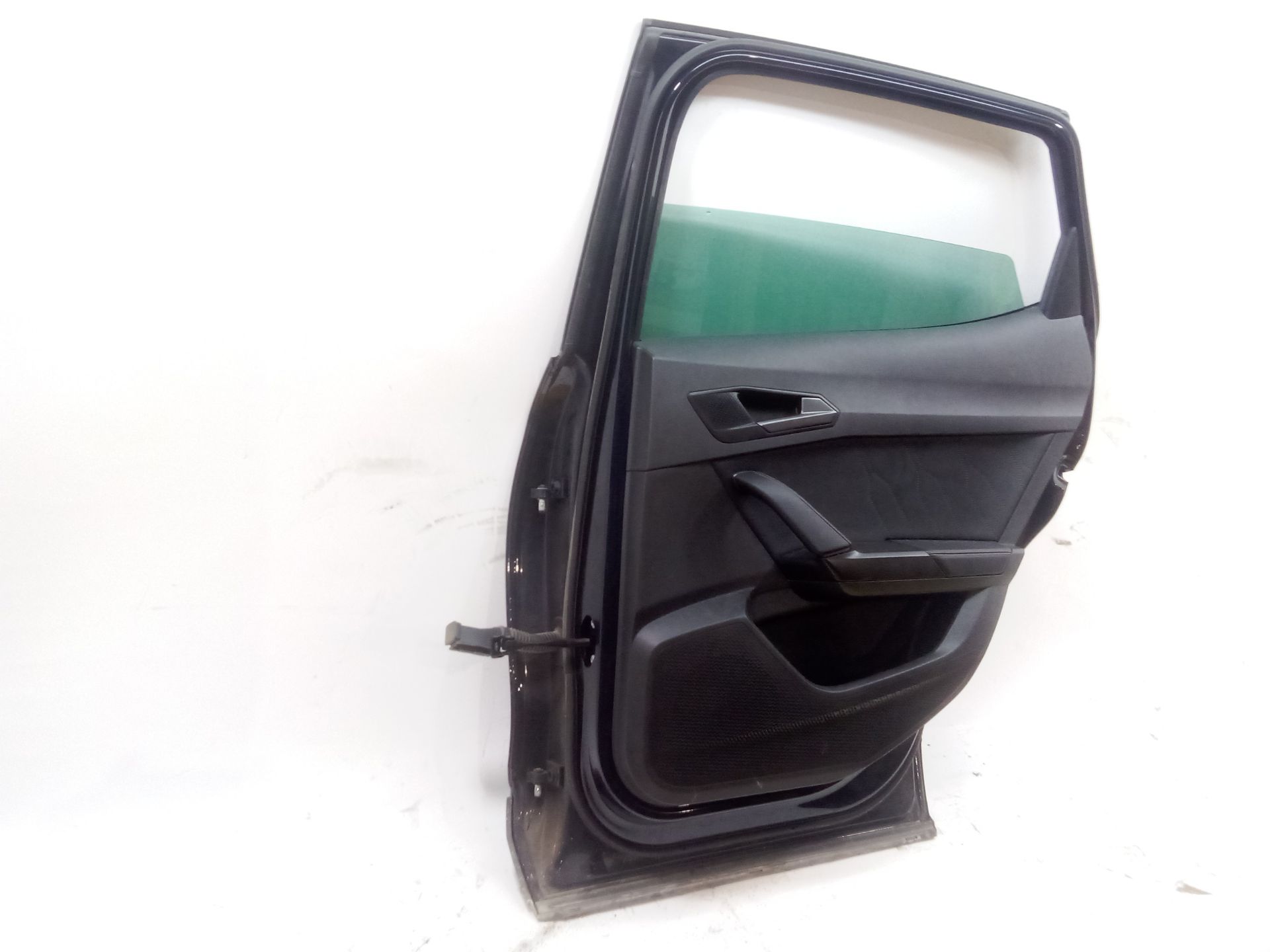 puerta_trasera_derecha_5ff833052a_cupra_formentor_km7_kmp_2_0_tdi