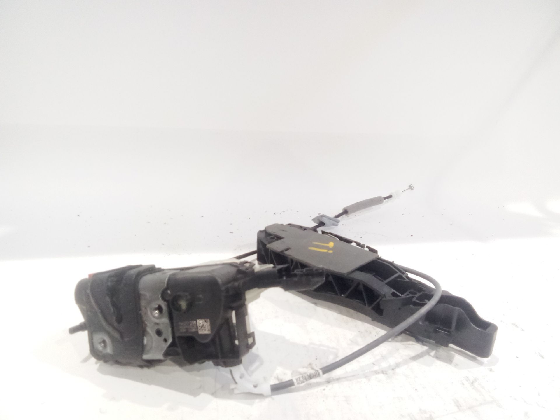 cerradura_puerta_trasera_izquierda_9823729180_peugeot_3008_ii_suv_mc_mr_mj_m4_1_2_p_puretech_130_mrhnsm_mrhnsu_mrhnsj_mrhnyw