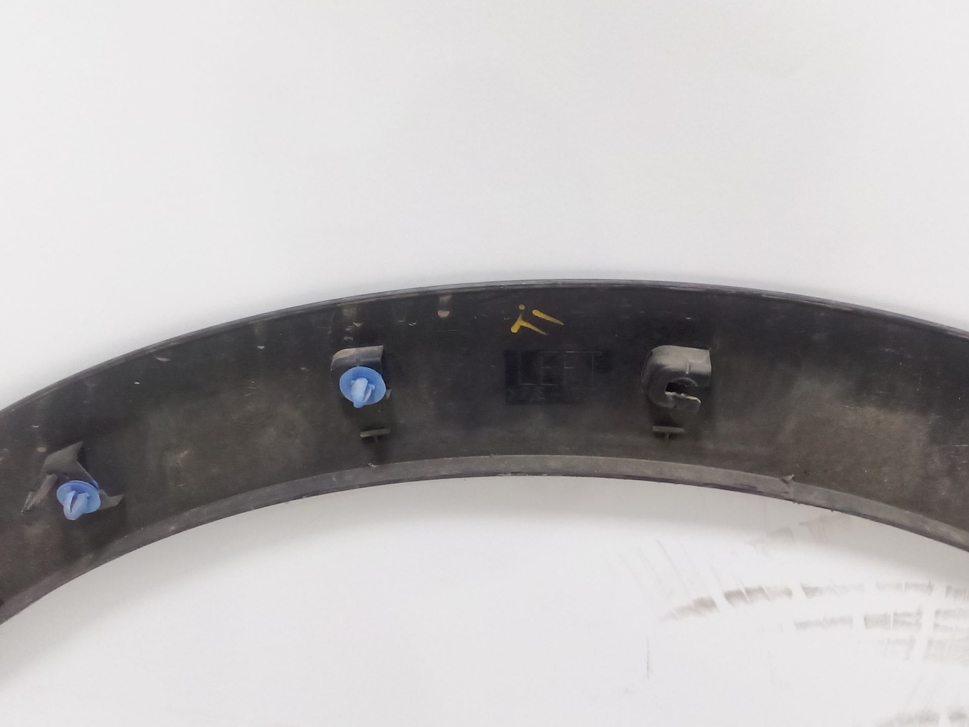 aletin_trasero_izquierdo_9810125680_peugeot_3008_ii_suv_mc_mr_mj_m4_1_2_p_puretech_130_mrhnsm_mrhnsu_mrhnsj_mrhnyw