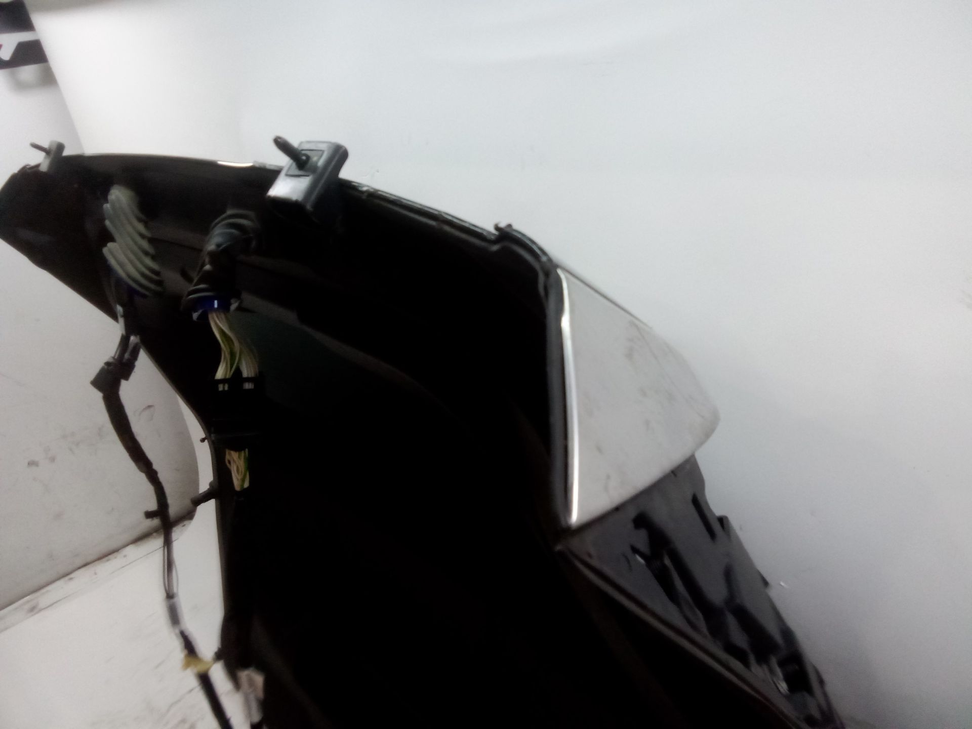 porton_trasero_1617409480_peugeot_3008_ii_suv_mc_mr_mj_m4_1_2_p_puretech_130_mrhnsm_mrhnsu_mrhnsj_mrhnyw