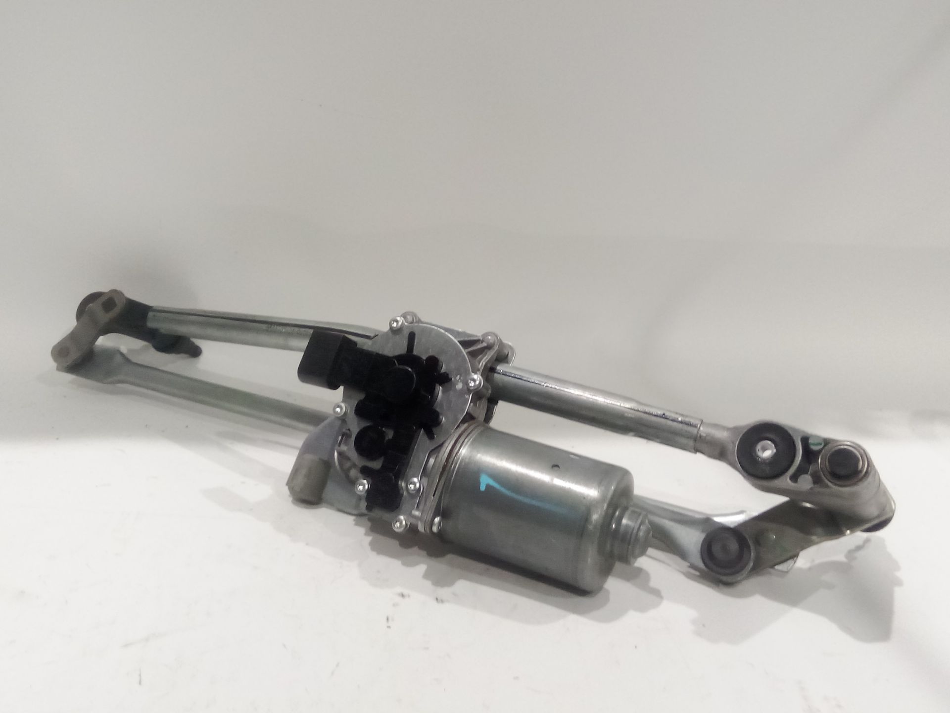 motor_limpia_delantero_61612990025_w14109_61_61_2_990_025_bmw_x1_e84_xdrive_18_d