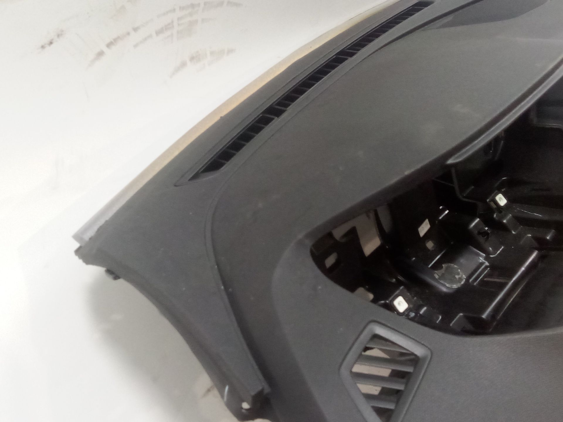 salpicadero_16180453zd_16_180_453_zd_peugeot_3008_ii_suv_mc_mr_mj_m4_1_2_p_puretech_130_mrhnsm_mrhnsu_mrhnsj_mrhnyw