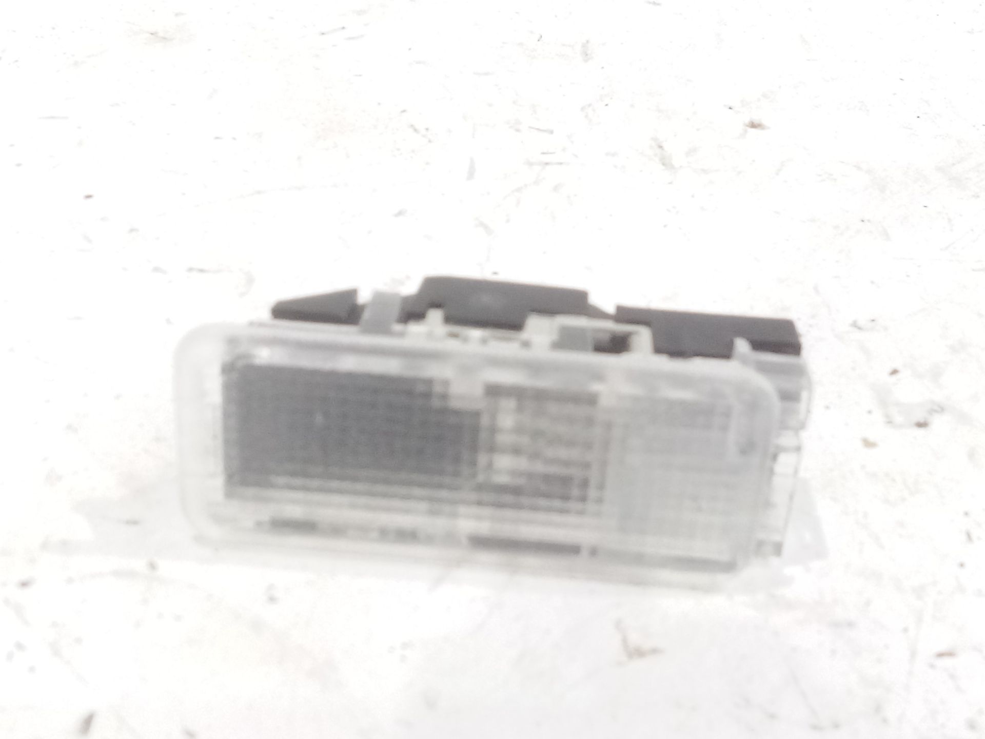 luz_interior_6362n6_6362_n6_peugeot_3008_ii_suv_mc_mr_mj_m4_1_2_p_puretech_130_mrhnsm_mrhnsu_mrhnsj_mrhnyw