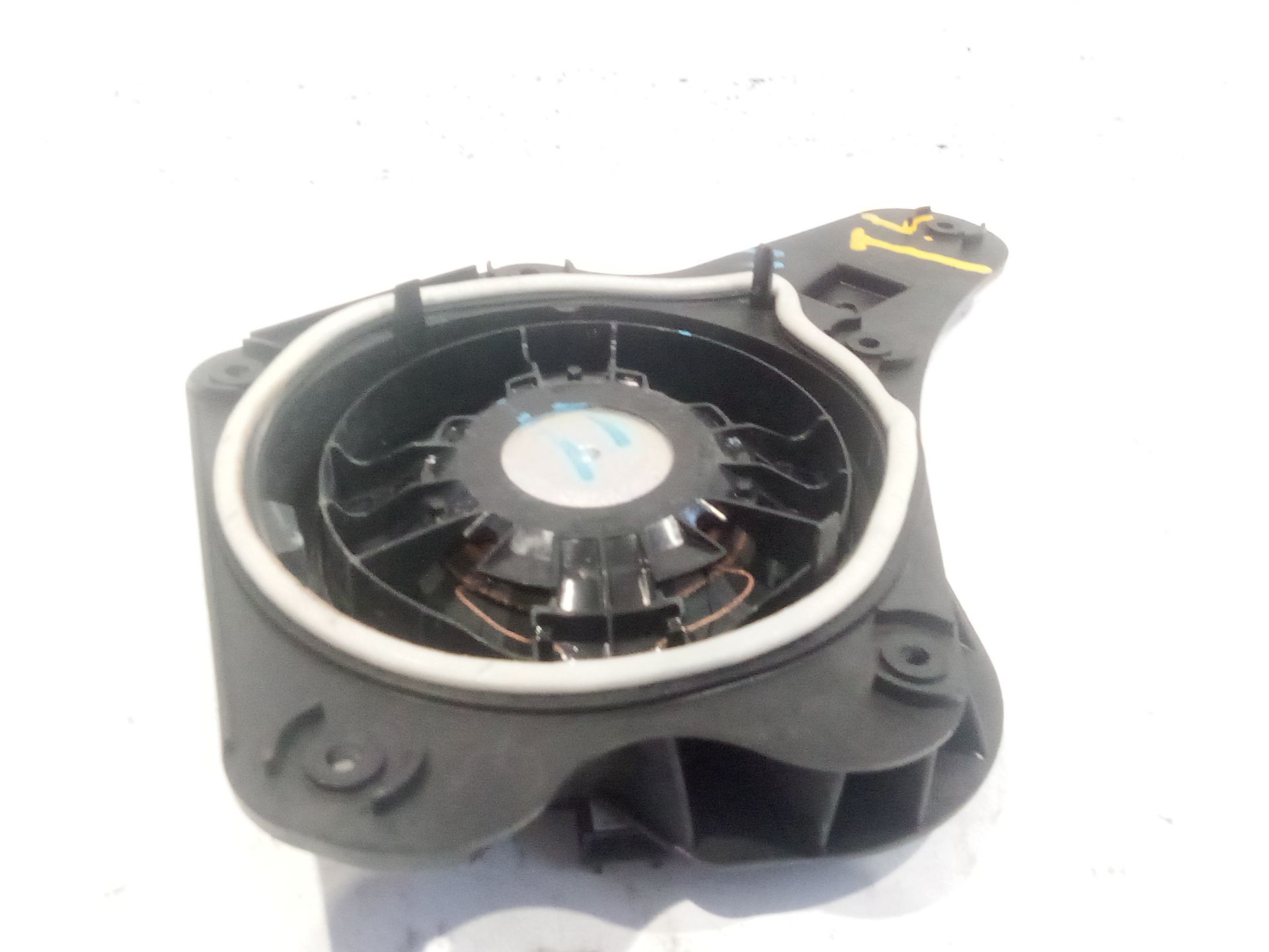 altavoz_9675380280_96_753_802_80_peugeot_3008_ii_suv_mc_mr_mj_m4_1_2_p_puretech_130_mrhnsm_mrhnsu_mrhnsj_mrhnyw