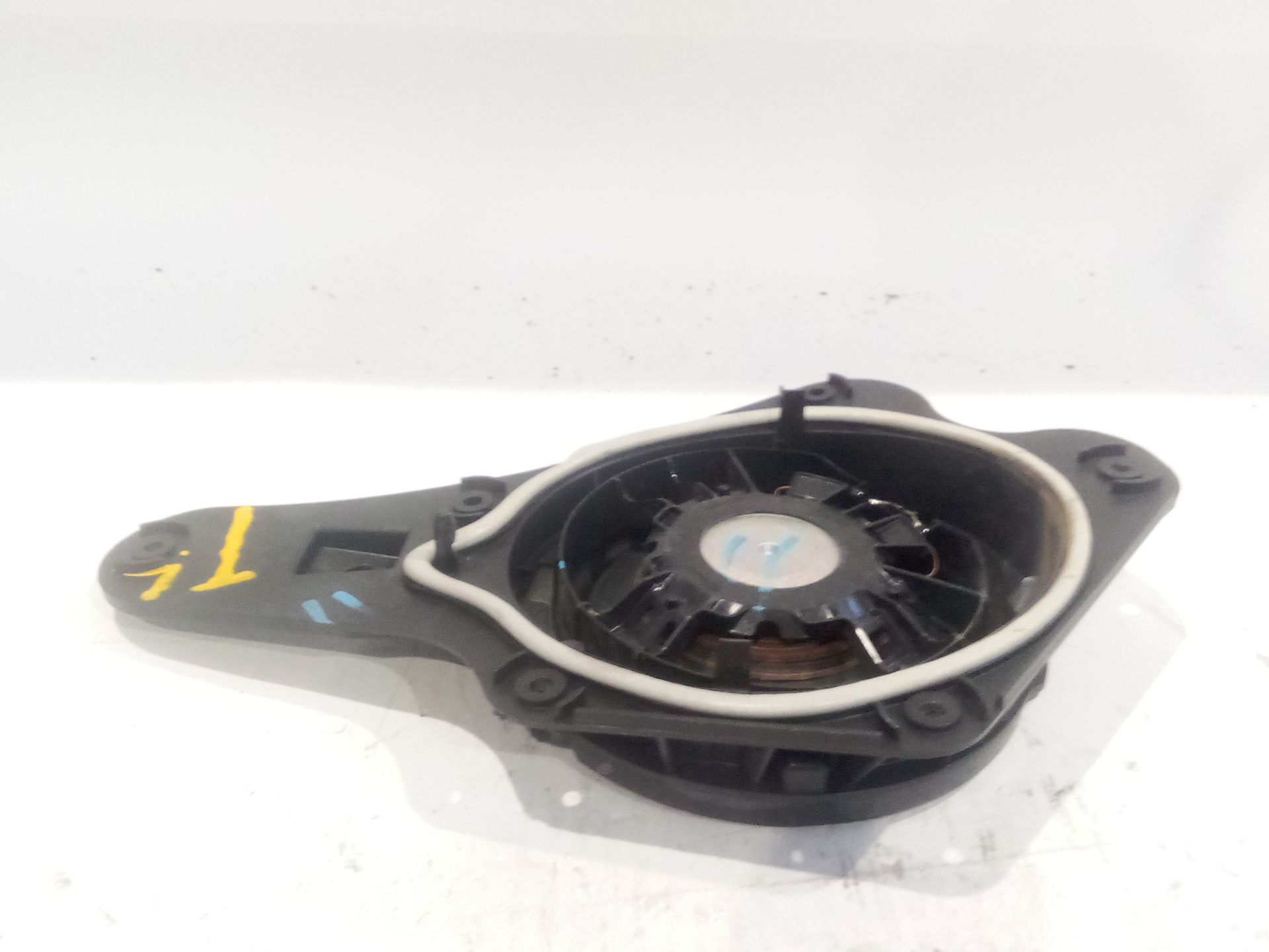 altavoz_9675380280_96_753_802_80_peugeot_3008_ii_suv_mc_mr_mj_m4_1_2_p_puretech_130_mrhnsm_mrhnsu_mrhnsj_mrhnyw