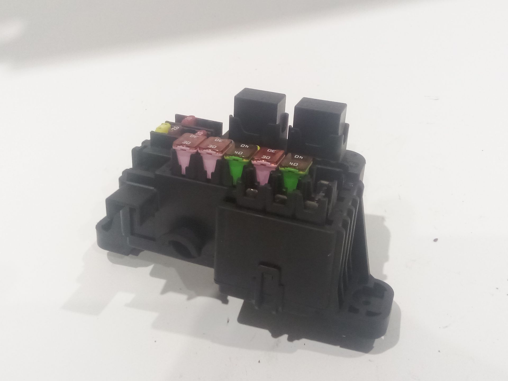 caja_reles_fusibles_0069445_opel_mokka_mokka_x_j13_1_4_76