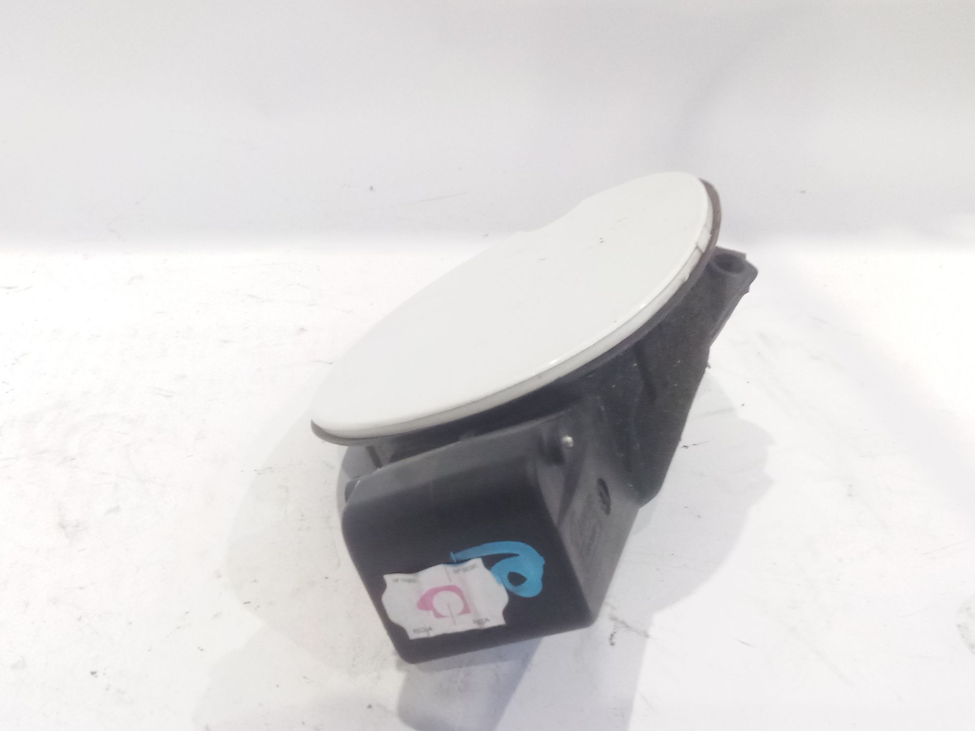 tapa_exterior_combustible_1400096480_1497828080_fiat_scudo_furgoneta_270_272_1_6_d_multijet