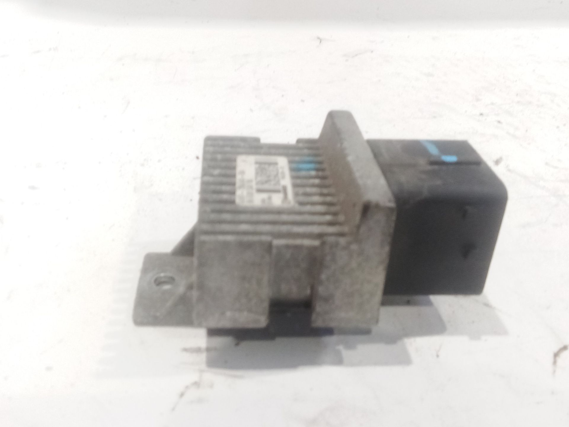 caja_precalentamiento_966638248_av61_12a343_ba_av6112a343ba_fiat_scudo_furgoneta_270_272_1_6_d_multijet