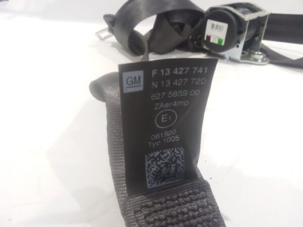 cinturon_seguridad_delantero_derecho_627585900_opel_corsa_e_x15_1_3_cdti_08_68
