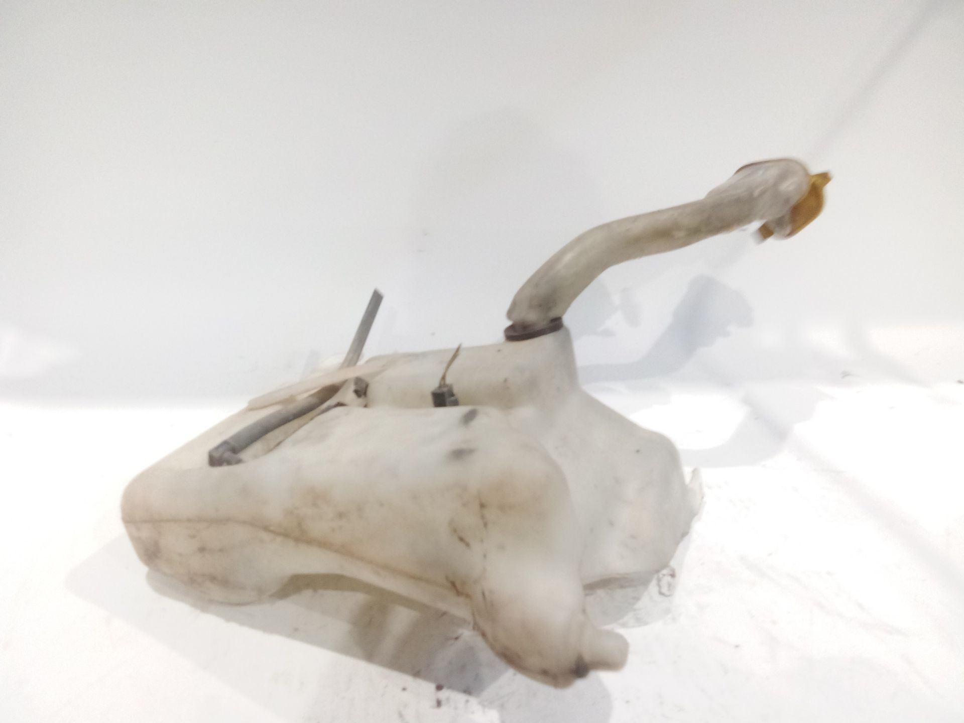 deposito_limpia_a2038600060_mercedes_benz_clase_c_w203_c_220_cdi_203_006