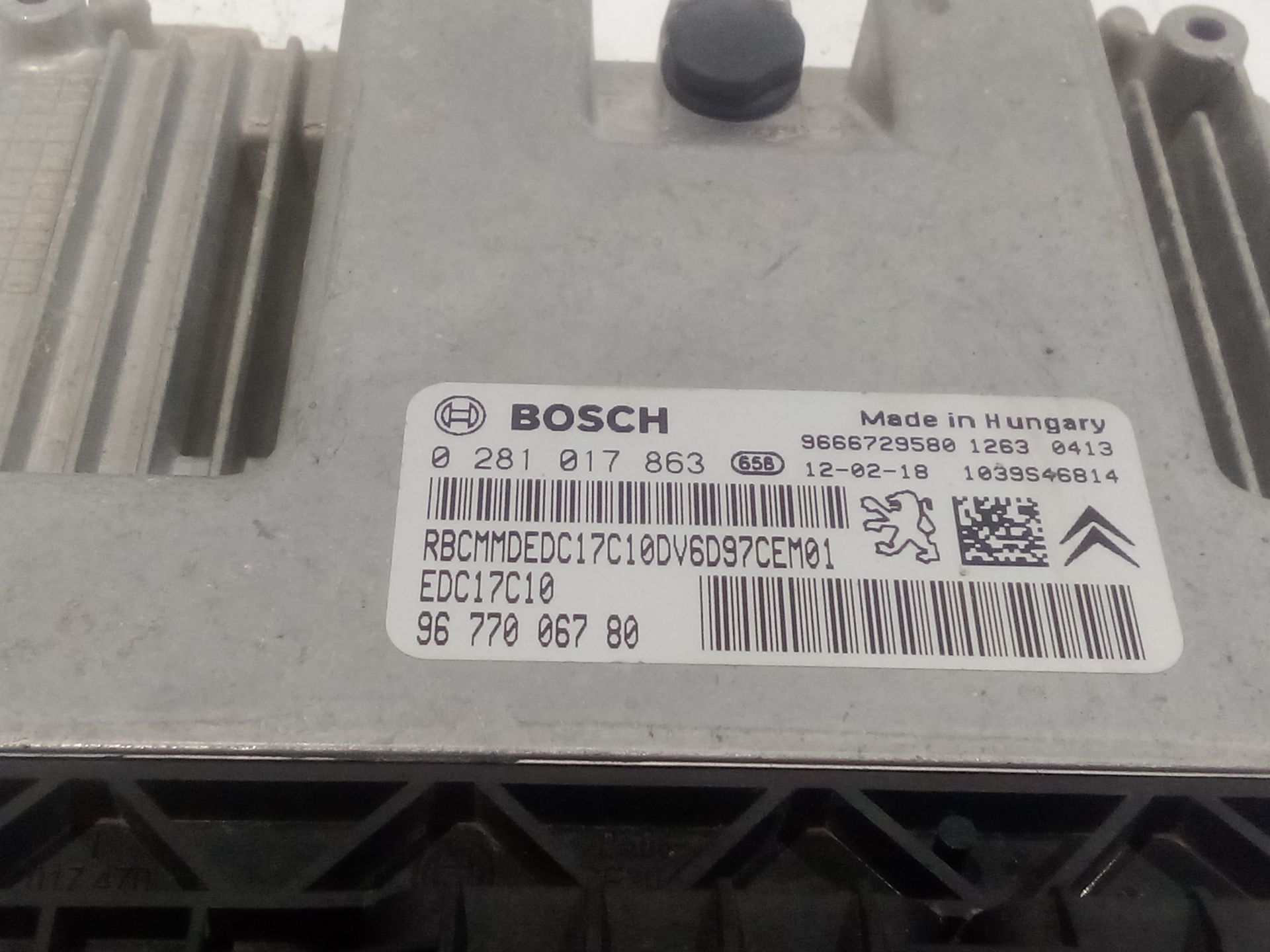 centralita_motor_uce_9677006780_0281017863_96_770_067_80_peugeot_partner_tepee_1_6_hdi_bluehdi_75