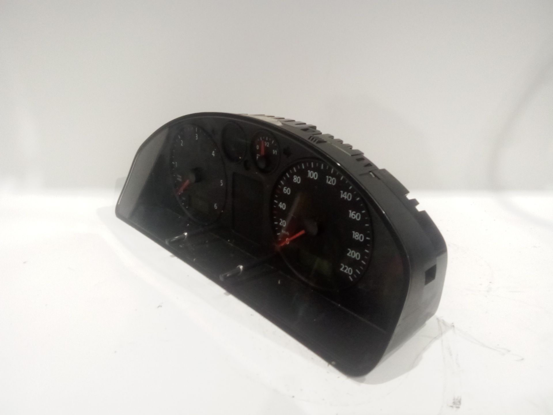 cuadro_instrumentos_7h0920852a_7h0_920_852_a_volkswagen_transporter_t5_furgoneta_7ha_7hh_7ea_7eh_1_9_tdi