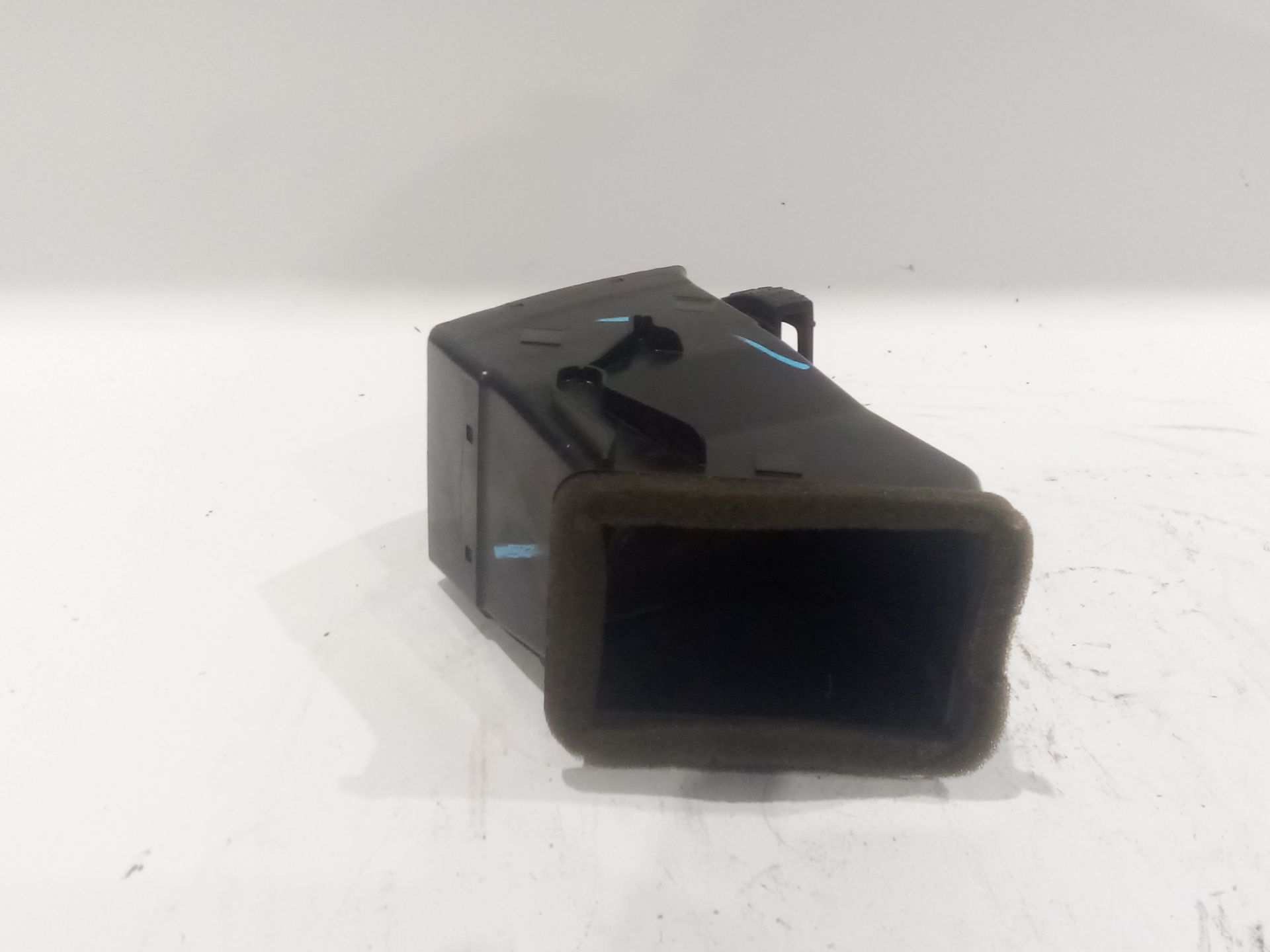 aireador_2994413810_299_441_3810_volkswagen_transporter_t5_furgoneta_7ha_7hh_7ea_7eh_1_9_tdi