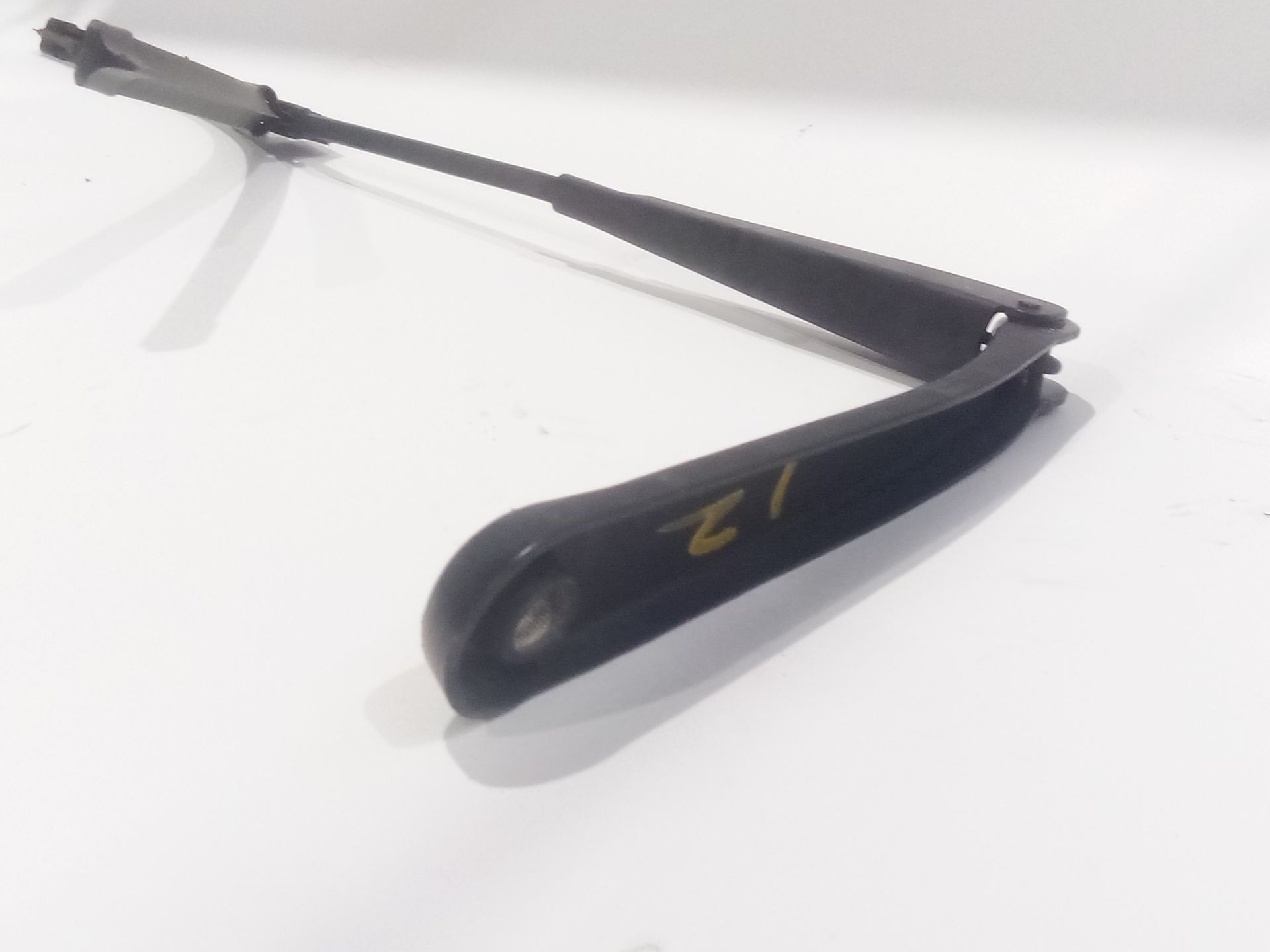 brazo_limpia_delantero_izquierdo_61613453533_61_61_3_453_533_bmw_x3_e83_2_0_sd