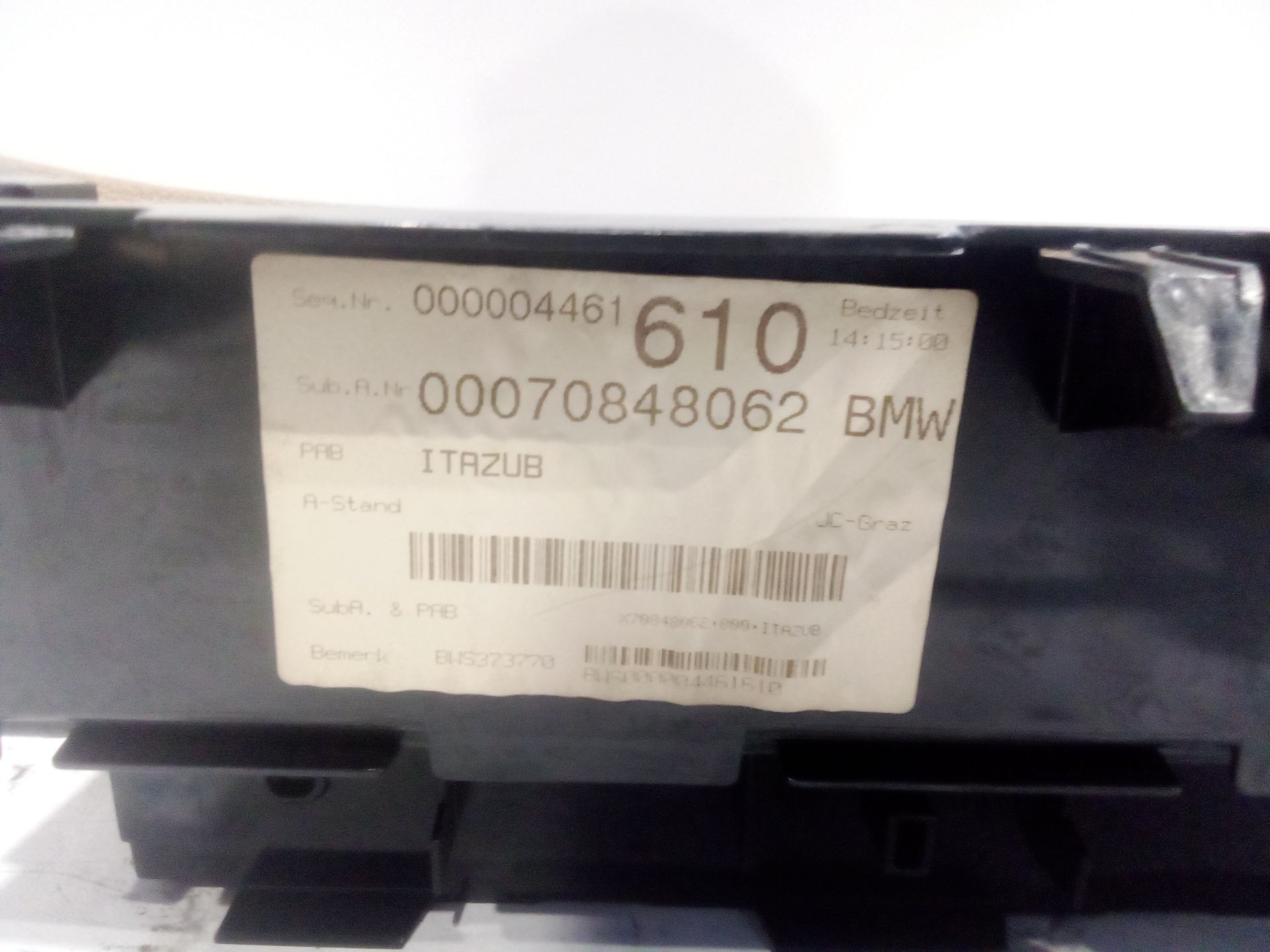 guantera_51163420528_sandbeige_51_16_3_420_528_bmw_x3_e83_2_0_sd