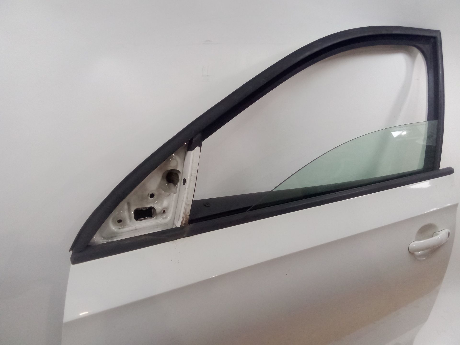 puerta_delantera_izquierda_5ja831055b_seat_toledo_iv_kg3_1_6_tdi