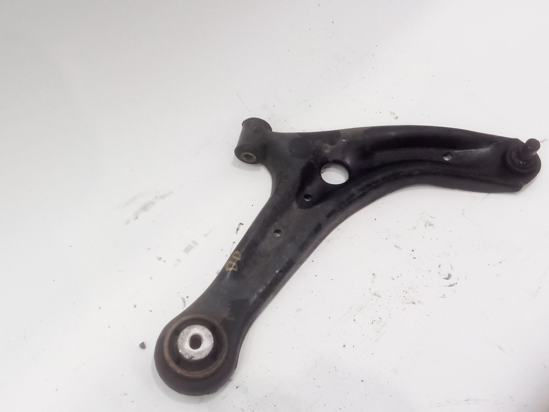 brazo_suspension_inferior_delantero_derecho_8v513042bh_1737309_8v51_3042_bh_ford_fiesta_vi_cb1_ccn_1_25