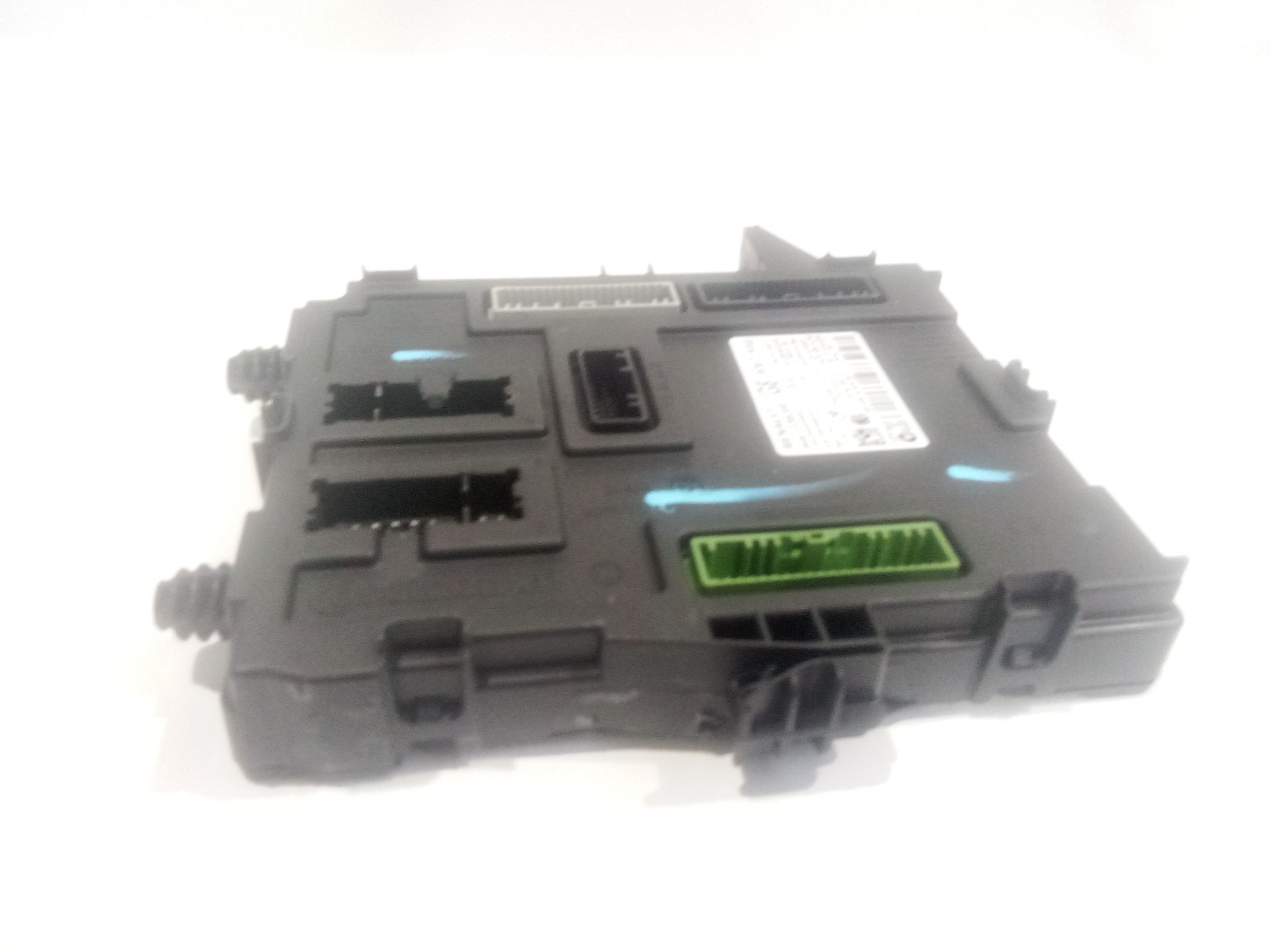 bcm_284b10363r_a3c0084860000_19379493589471_renault_megane_iv_hatchback_b9a_m_n_1_5_blue_dci_115_b9a6