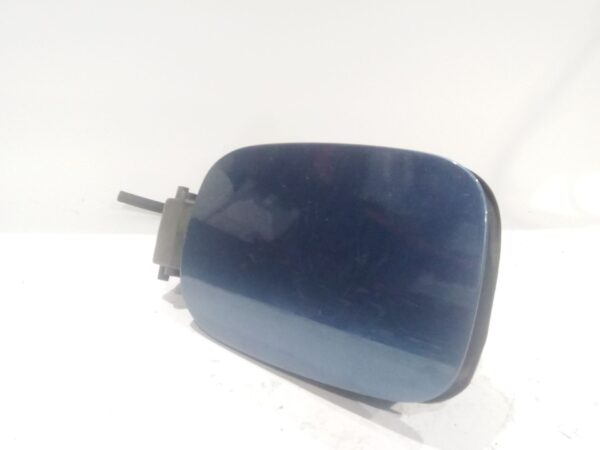 tapa_exterior_combustible_788308895r_color_carroceria_terqe_blue_berlin_renault_megane_iv_hatchback_b9a_m_n_1_5_blue_dci_115_b9a
