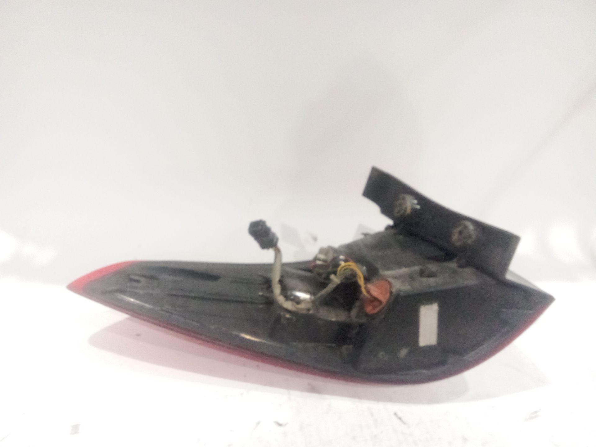 piloto_trasero_derecho_exterior_92402a4020_92402a_4020_kia_carens_iv_1_7_crdi