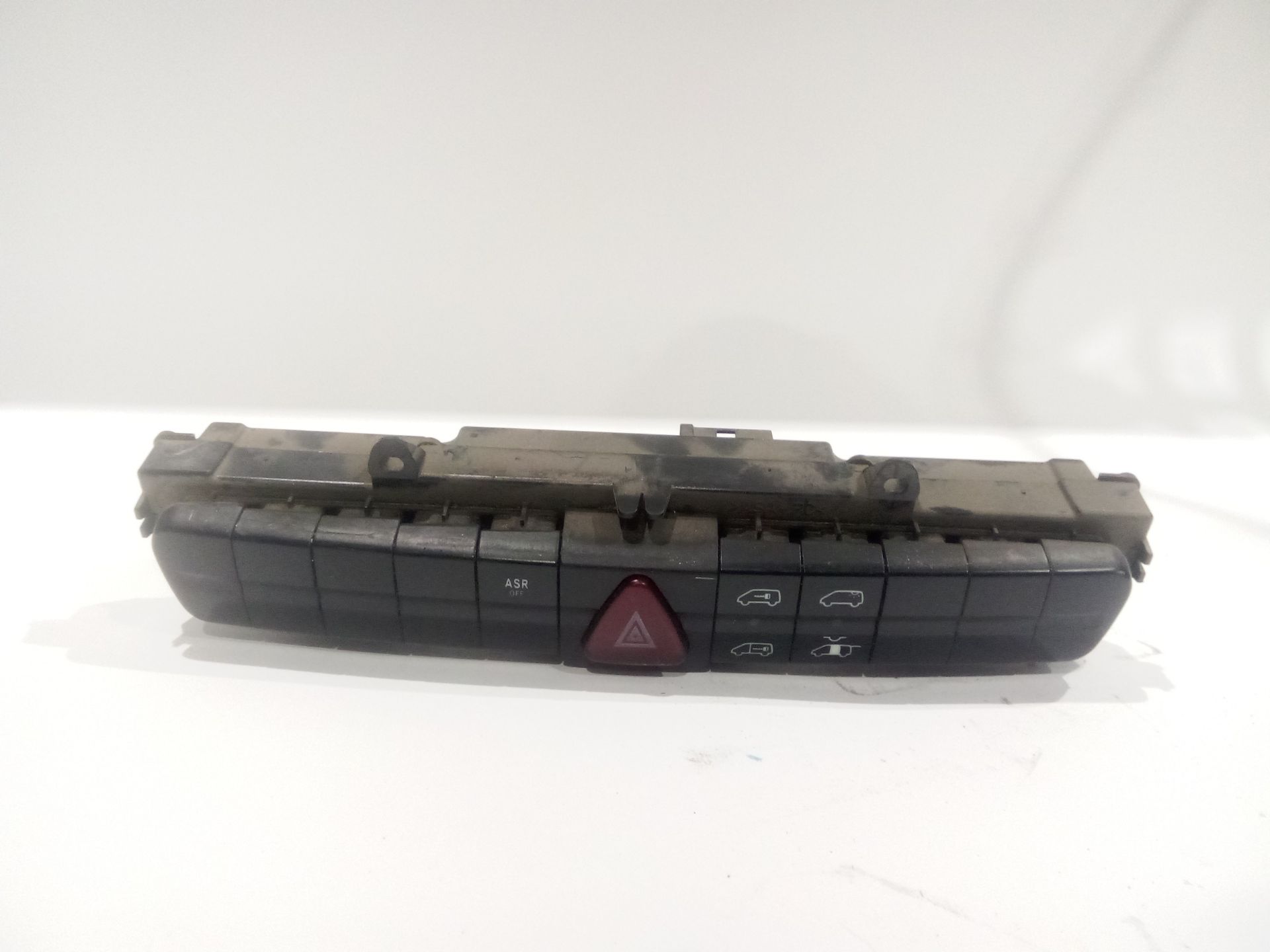 warning_a6395451107_a_639_545_11_07_mercedes_benz_vito_mixto_furgoneta_w639_109_cdi_639_601_639_603_639_605