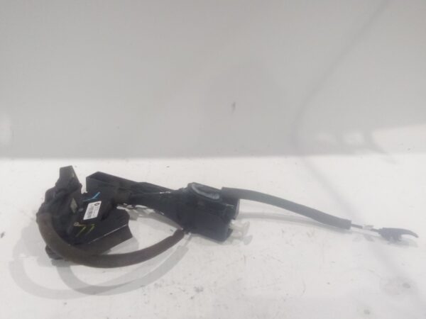 cerradura_puerta_trasera_izquierda_a06120_renault_megane_iv_hatchback_b9a_m_n_1_6_dci_130_b9a4