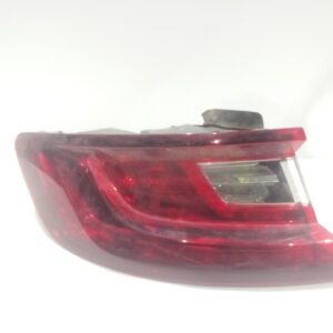 piloto_trasero_izquierdo_exterior_265554829r_renault_megane_iv_hatchback_b9a_m_n_1_6_dci_130_b9a4