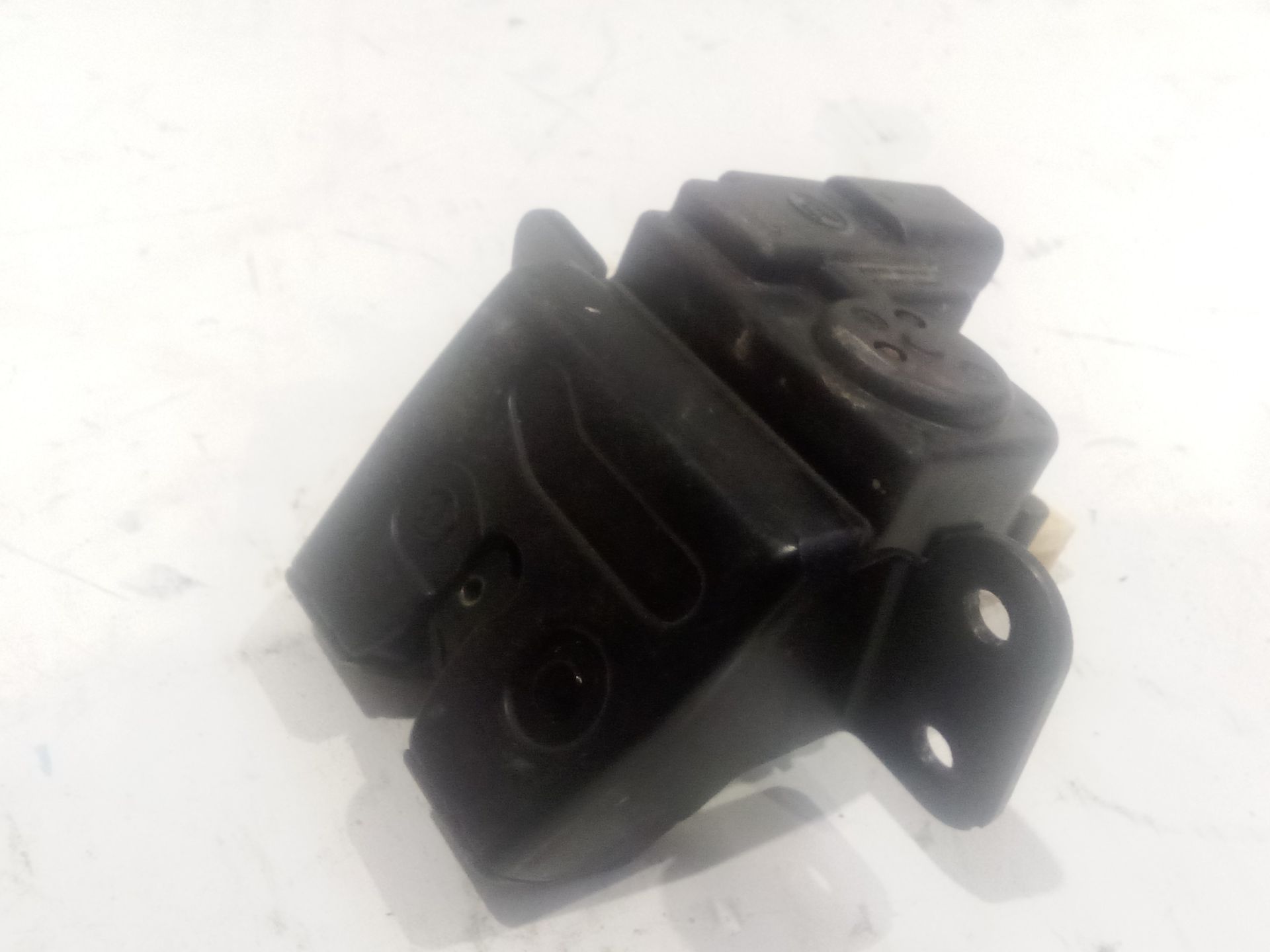 cerradura_maletero_porton_81230j9000_hyundai_kona_os_ose_osi_1_6_gdi_hybrid