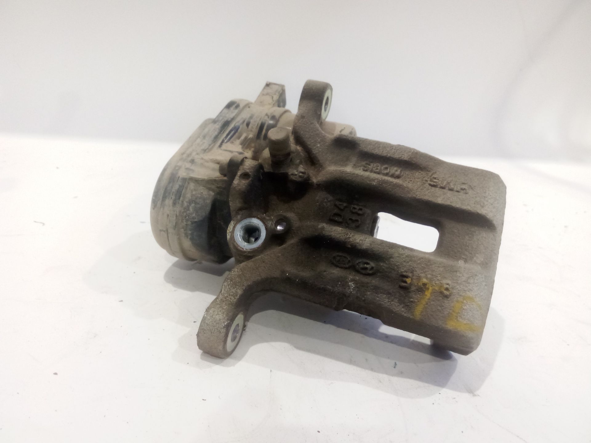 pinza_freno_trasera_derecha_58230j9800_hyundai_kona_os_ose_osi_1_6_gdi_hybrid