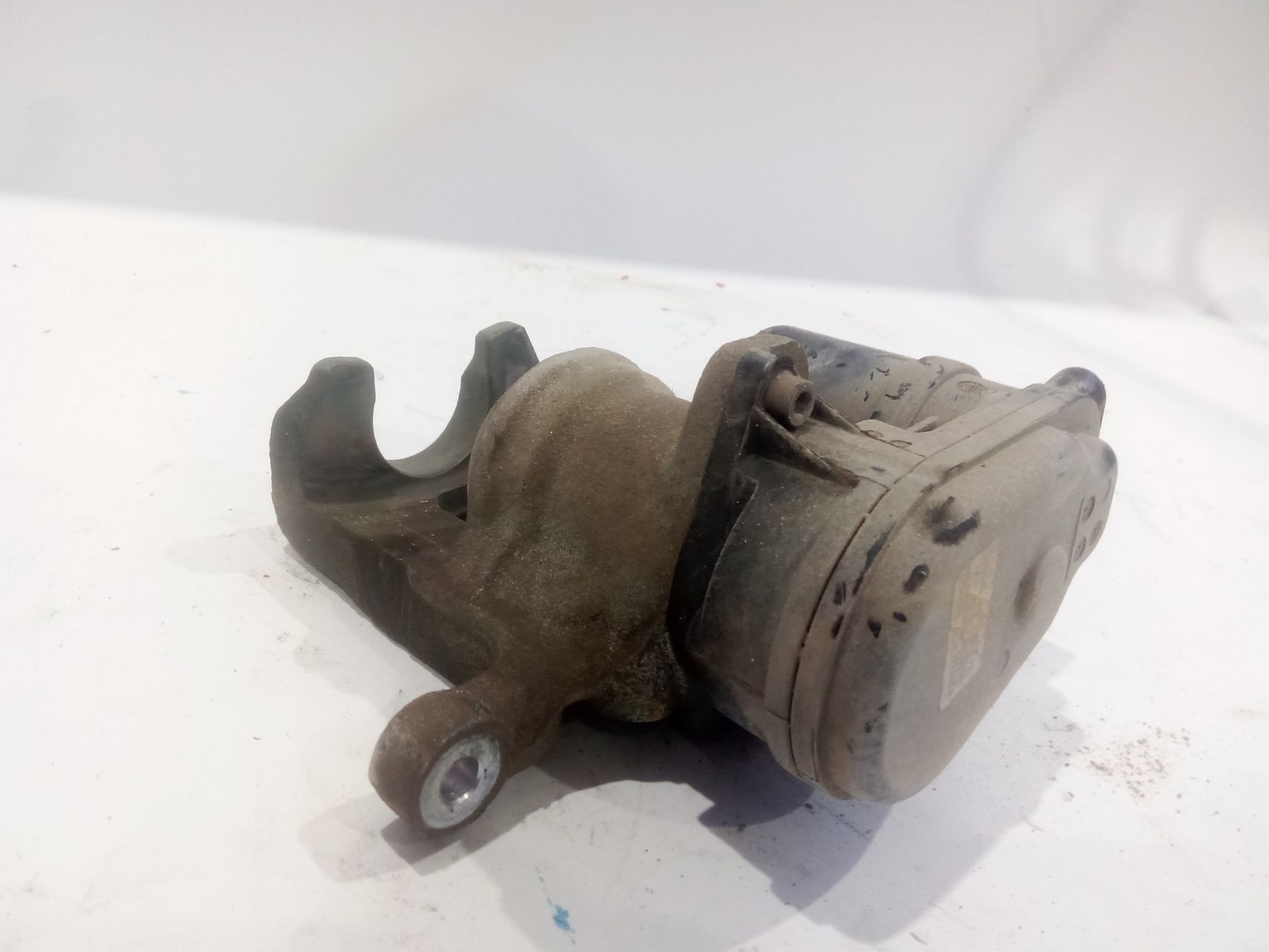 pinza_freno_trasera_derecha_58230j9800_hyundai_kona_os_ose_osi_1_6_gdi_hybrid