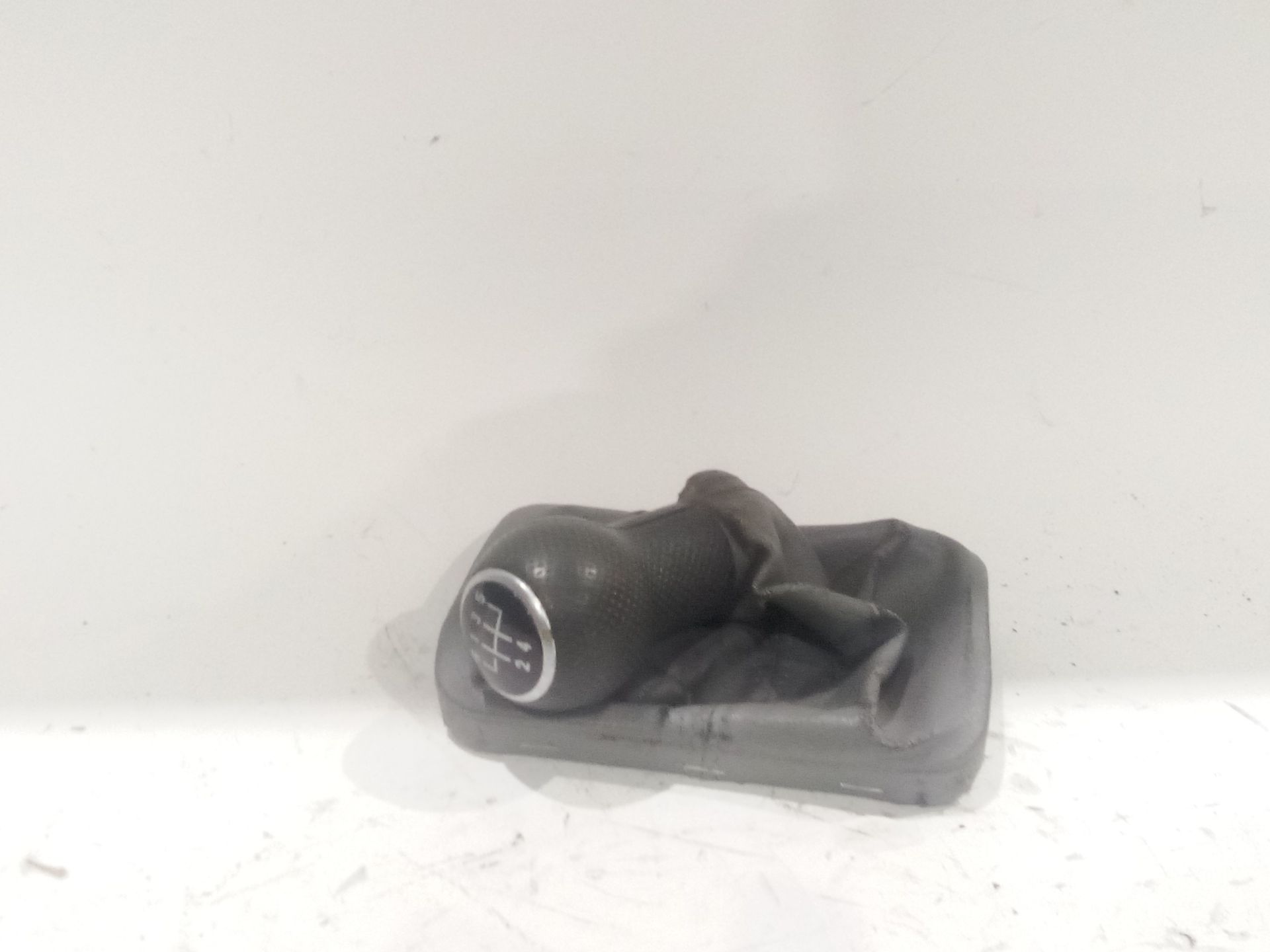 pomo_palanca_cambio_1c0711113t_1c0_711_113_t_volkswagen_new_beetle_9c1_1c1_1_9_tdi