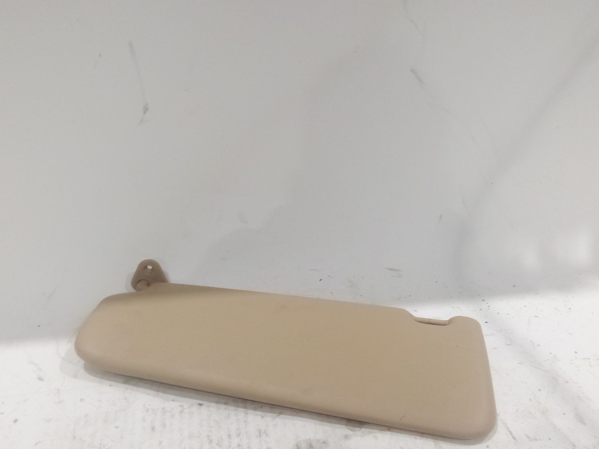 parasol_izquierdo_51167252009_beige_51_16_7_252_009_bmw_3_e90_320_d