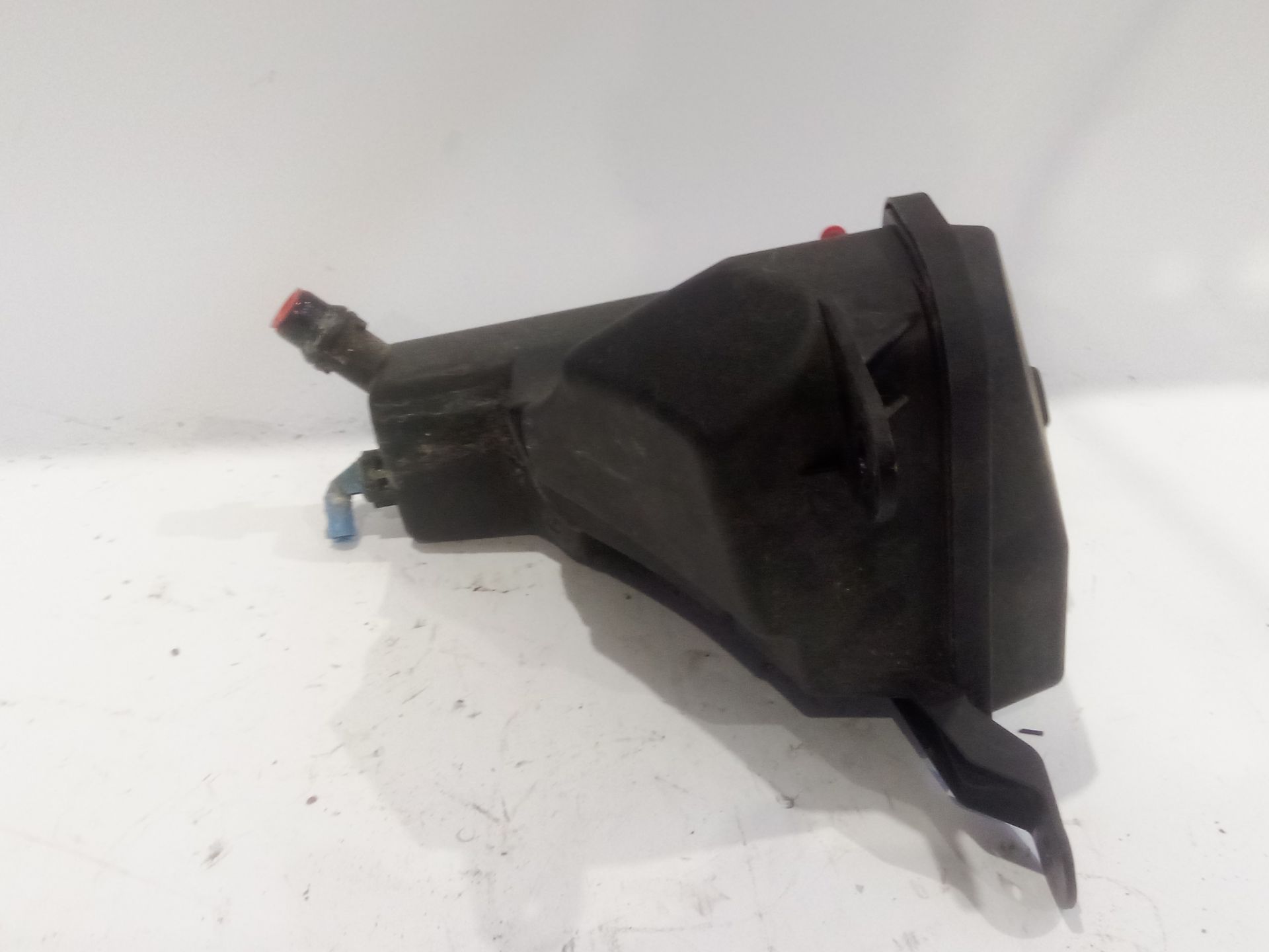 deposito_expansion_17138570079_17_13_8_570_079_bmw_3_e90_320_d