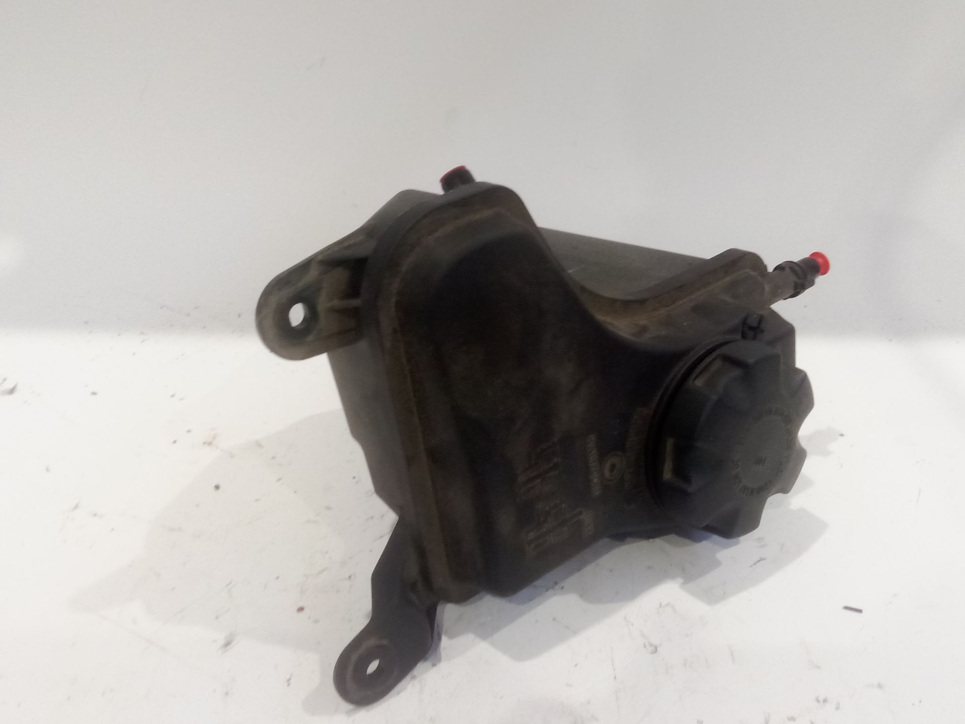 deposito_expansion_17138570079_17_13_8_570_079_bmw_3_e90_320_d