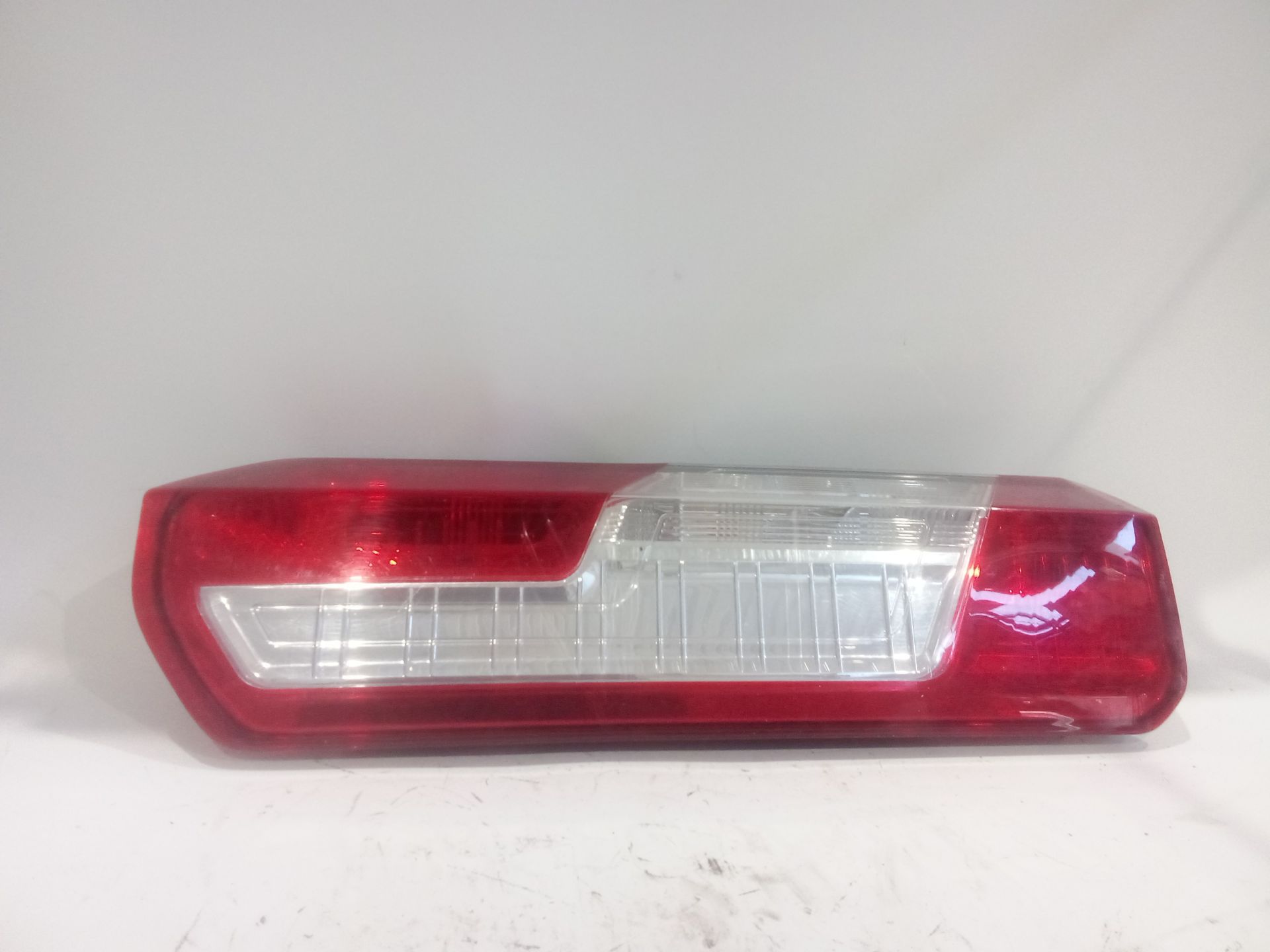 piloto_trasero_izquierdo_bk3113405ag_1870426_bk31_13405_ag_ford_transit_v363_furgoneta_fcd_fdd_2_0_ecoblue