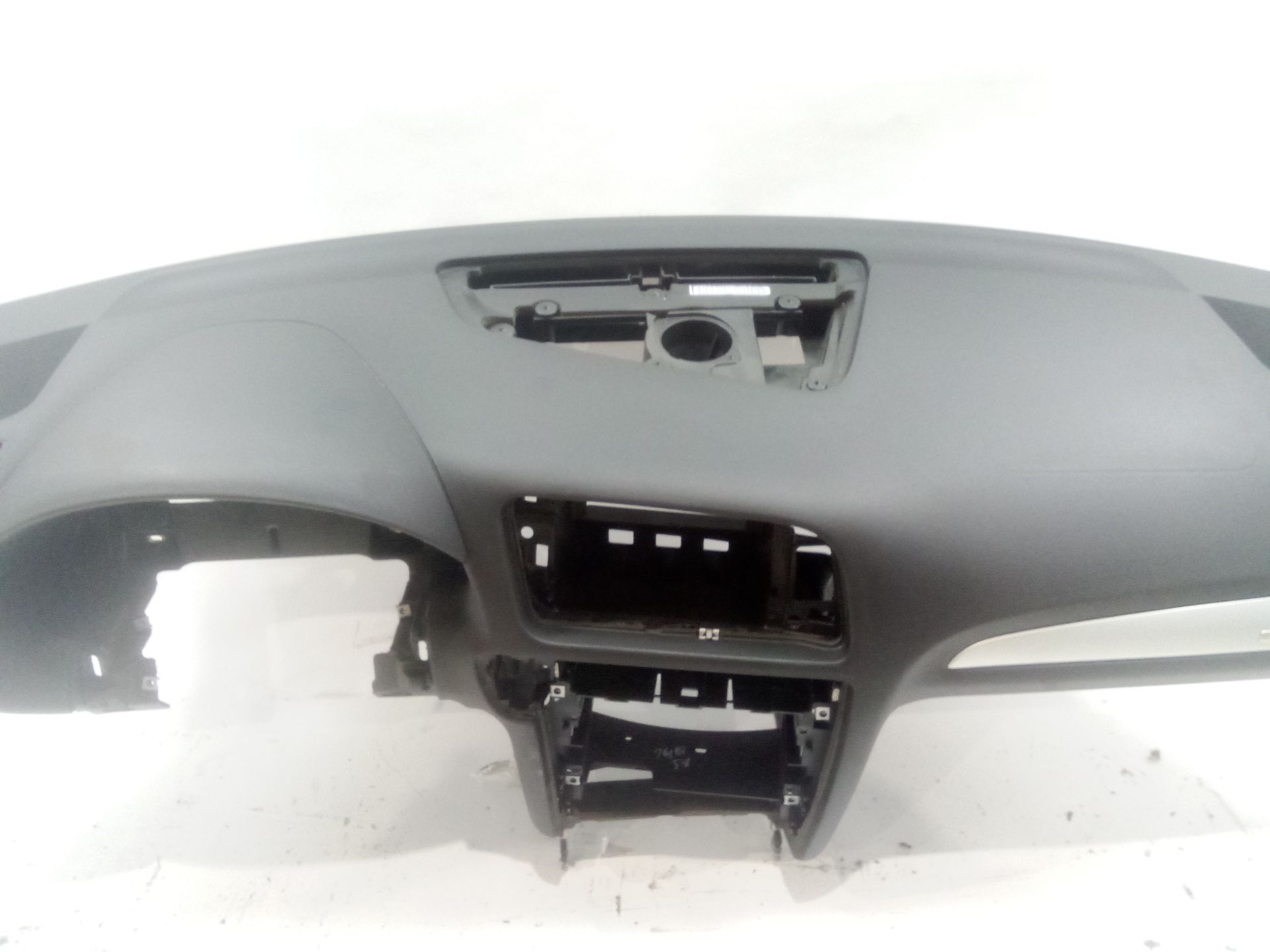 salpicadero_8r1857003g_8r1_857_003_g_audi_q5_8rb_2_0_tdi_quattro