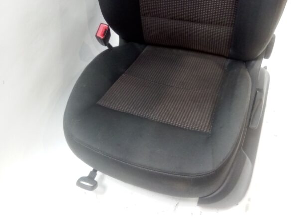 asiento_delantero_izquierdo_8k0881515_n2p_tapizado_de_asientos_en_tela_8k0_881_515_audi_q5_8rb_2_0_tdi_quattro