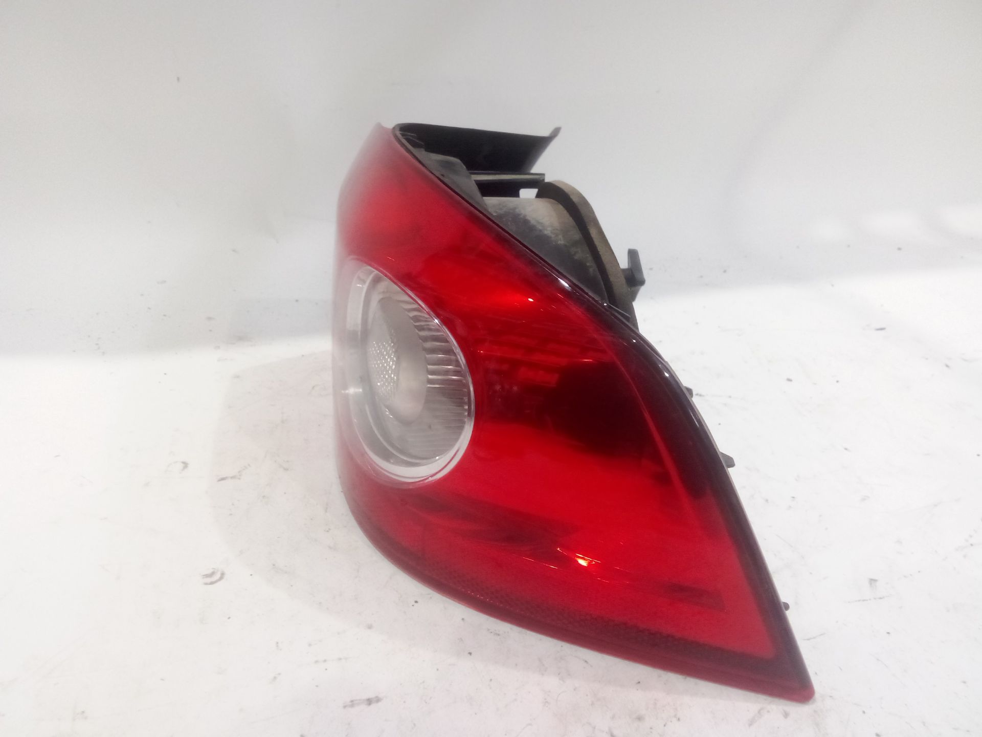 piloto_trasero_derecho_exterior_8200002474_renault_laguna_ii_bg0_1_2_0_dci_bg1t