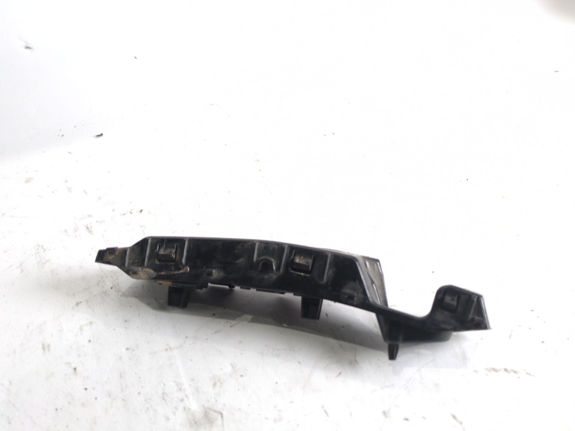 soporte_guia_aleta_izquierda_sinreferencia_renault_koleos_ii_hc_1_7_blue_dci_150_hca7