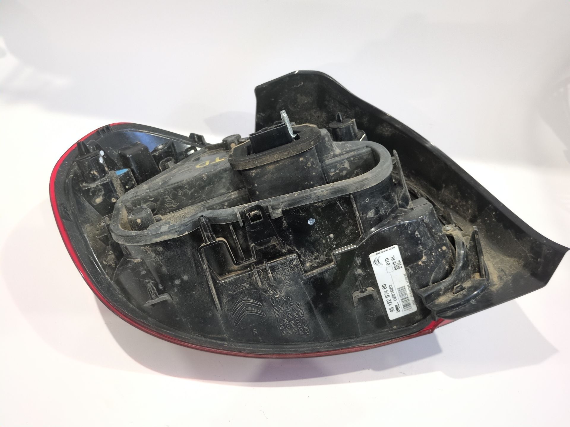 piloto_trasero_derecho_9812257480_citr_n_c3_iii_sx_1_2_puretech_82