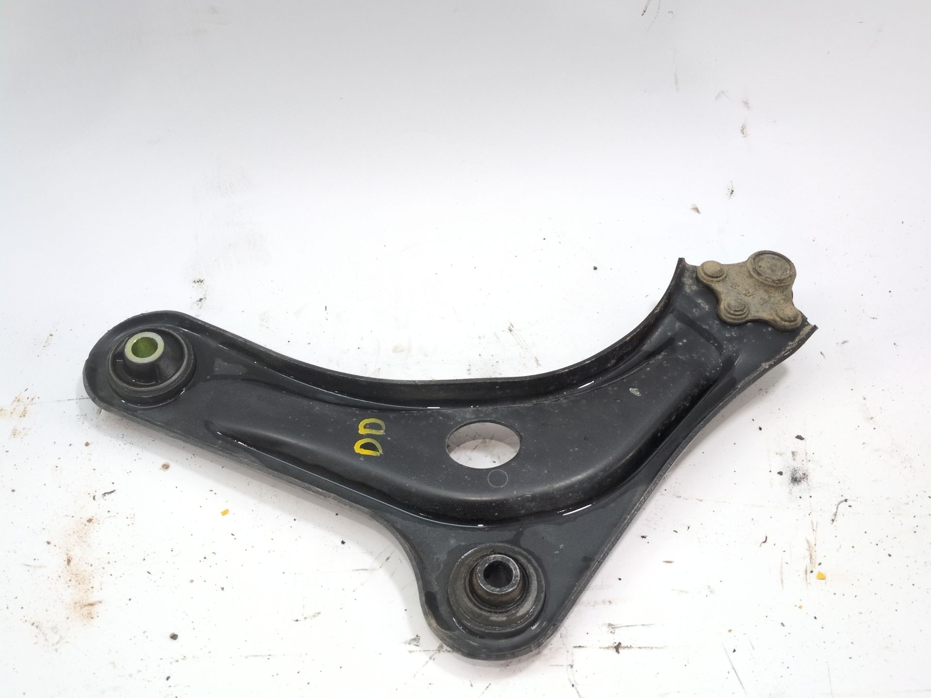 brazo_suspension_inferior_delantero_derecho_9670771480_citr_n_c3_iii_sx_1_2_puretech_82