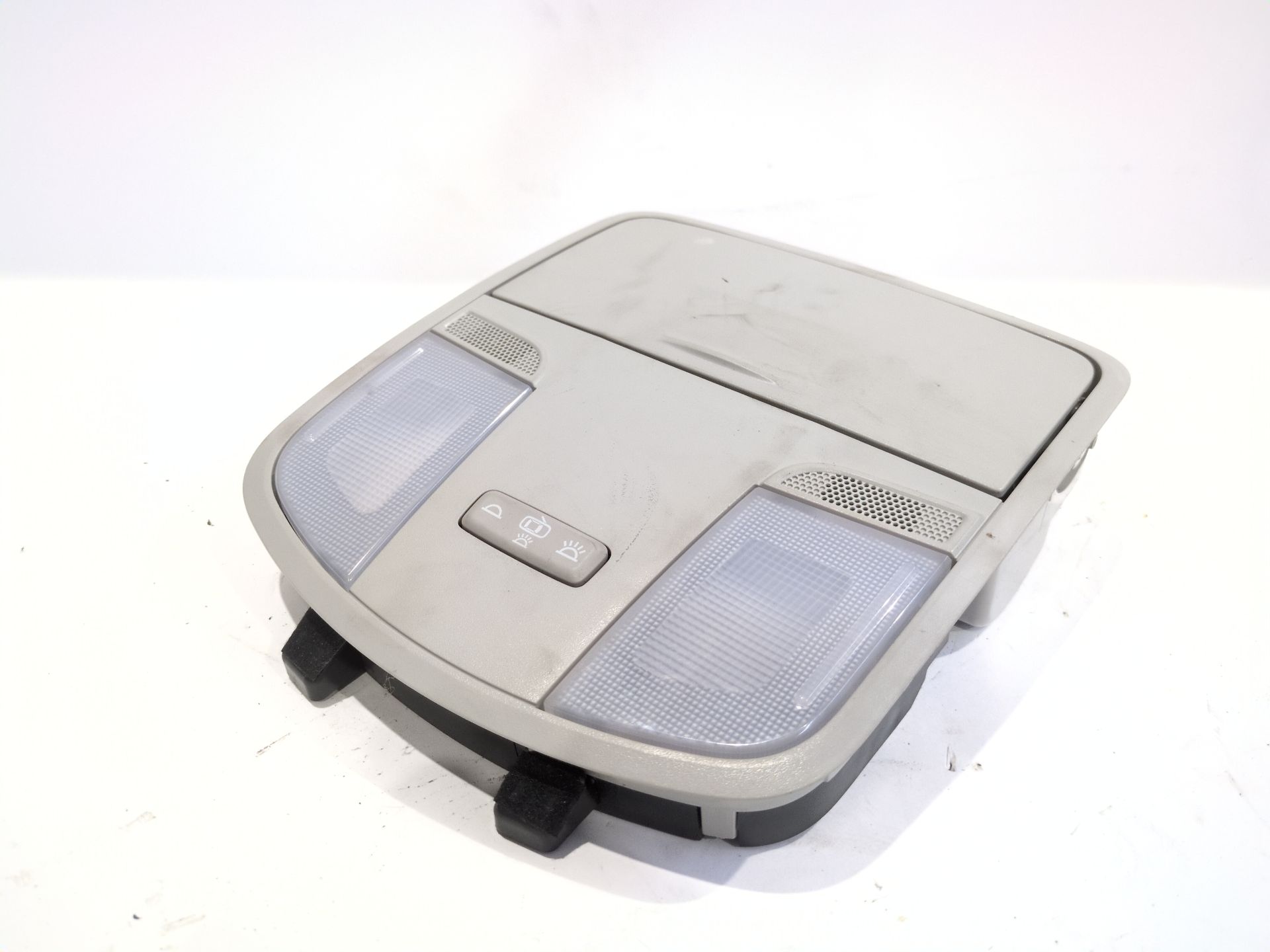 luz_interior_delantera_central_92800f2010bf3_kia_stonic_yb_1_2_cvvt