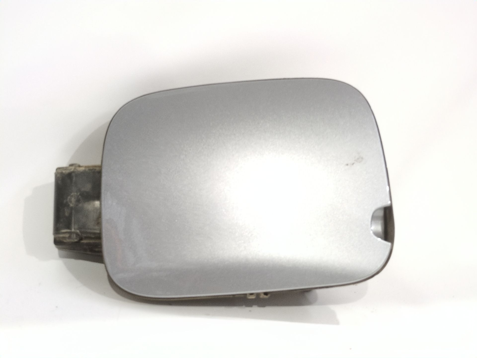 tapa_exterior_combustible_9812083180_color_de_carroceria_kca_pintura_gris_artense_9812083080_citr_n_c3_iii_sx_1_2_puretech_82