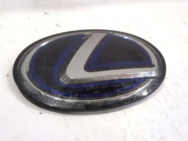 emblema_5314153030_lexus_nx_z1_300h_awd_ayz15