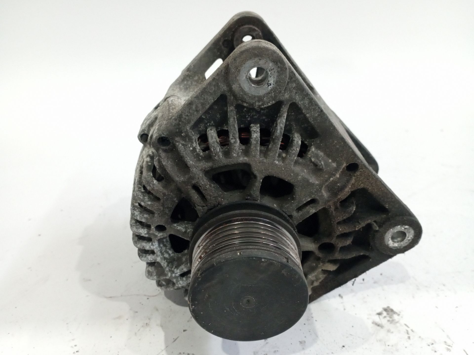 alternador_8200667614_renault_megane_ii_bm0_1_cm0_1_1_5_dci_bm1e_cm1e