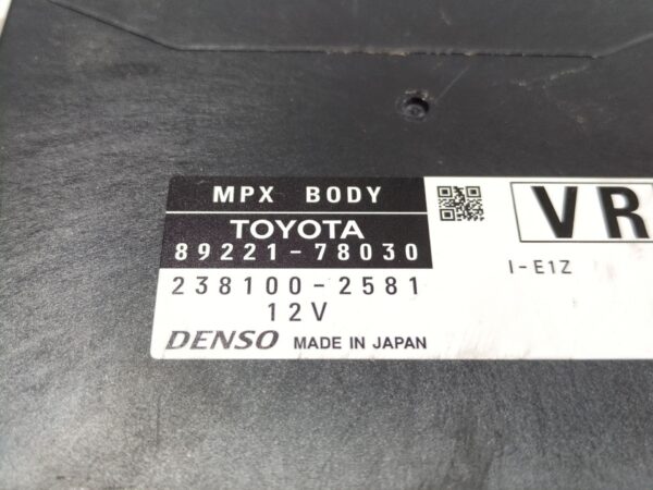 modulo_confort_8922178030_lexus_nx_z1_300h_awd_ayz15